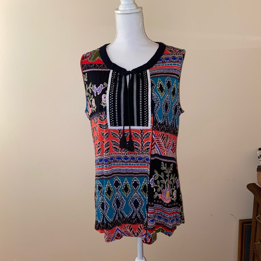 rxb woman’s sleeveless top